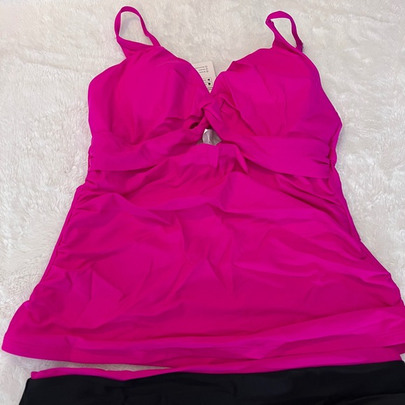 Cupshe Womens Hot Pink Twist Front Tankini Set Black Bottoms Size Large NWT - Picture 4 of 11